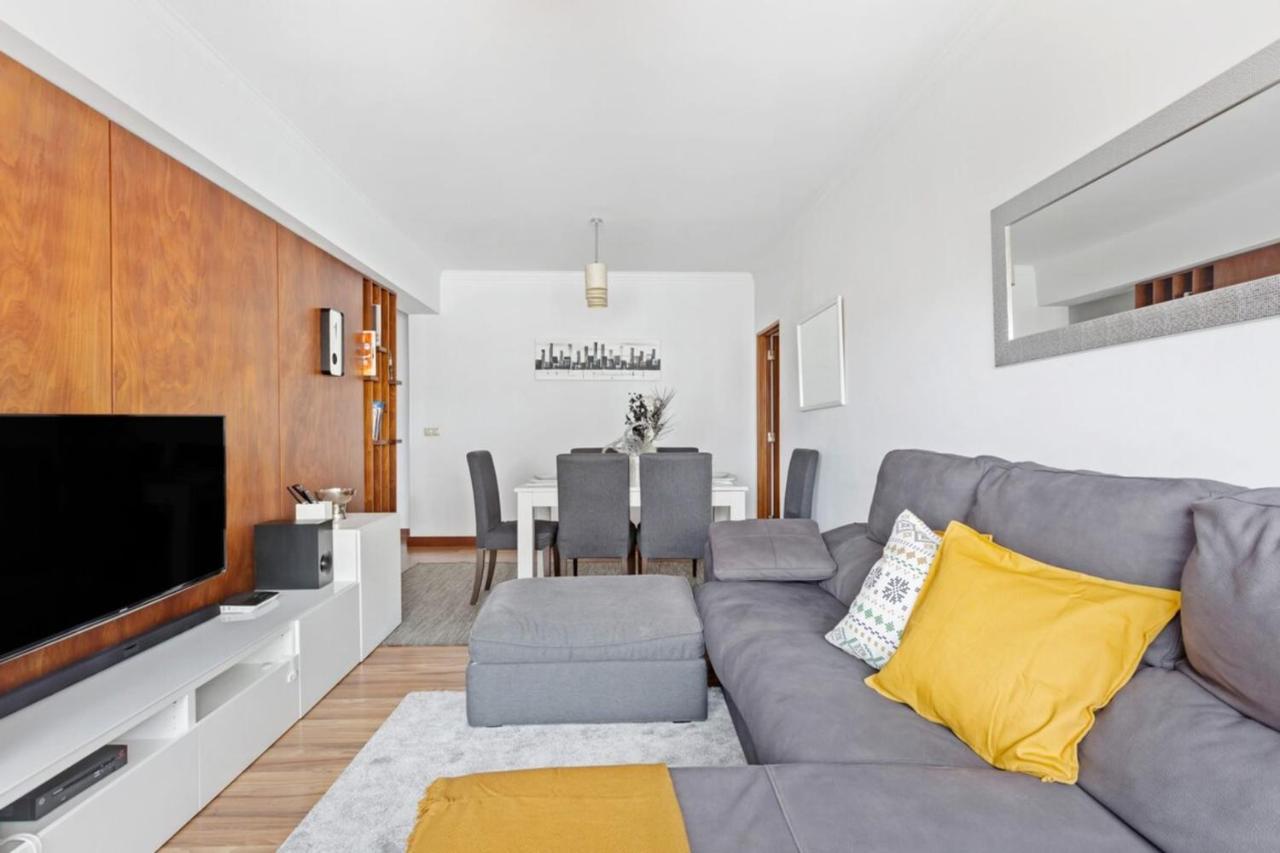 Spacious 3 Bedroom Apartment In Lissabon Buitenkant foto