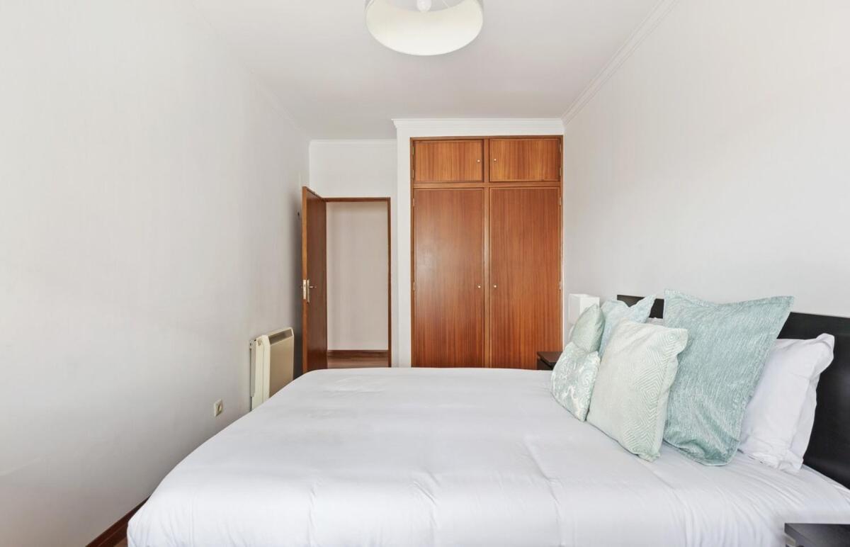Spacious 3 Bedroom Apartment In Lissabon Buitenkant foto